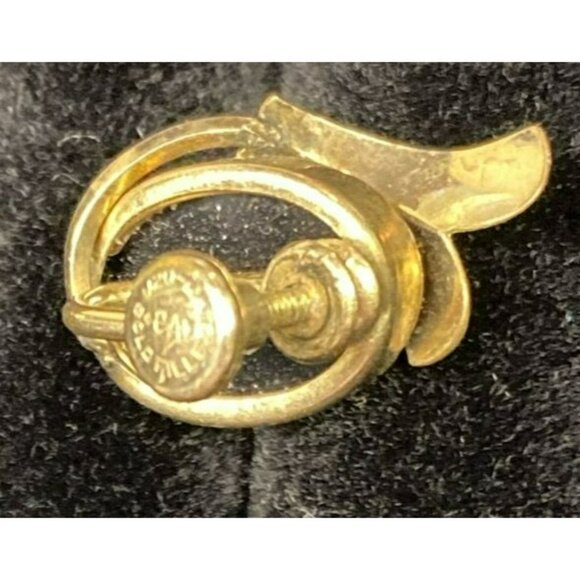 Vintage 12K G.F. and Black Onyx Screw-Back Earrings - Picture 4 of 6